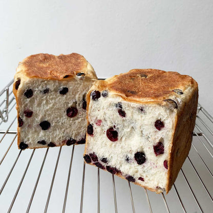 ブルーベリーの角食